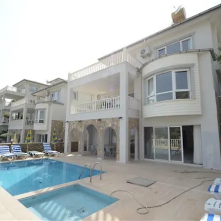 You Will Love This Luxury With Balconies And Private Pool In Alanya, 1033 ألانيا