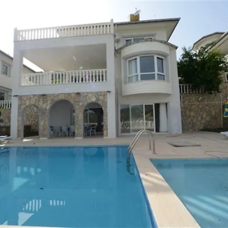 You Will Love This Luxury With Balconies And Private Pool In Alanya, 1033 ألانيا