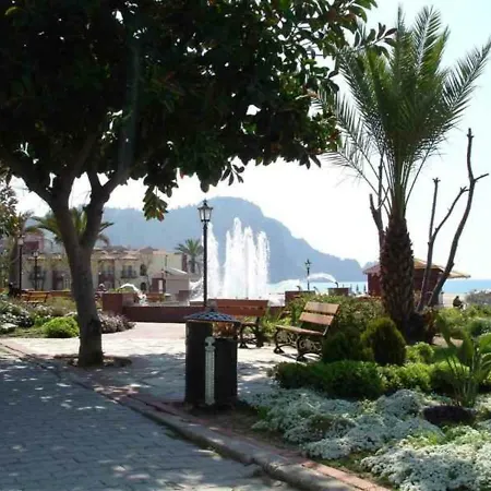 You Will Love This Luxury With Balconies And Private Pool In Alanya, 1033 فيلة