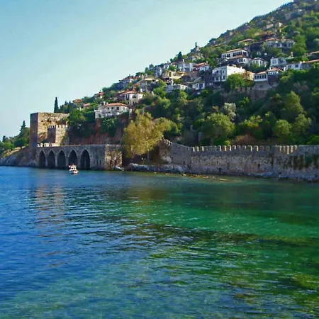 You Will Love This Luxury With Balconies And Private Pool In Alanya, 1033 * ألانيا